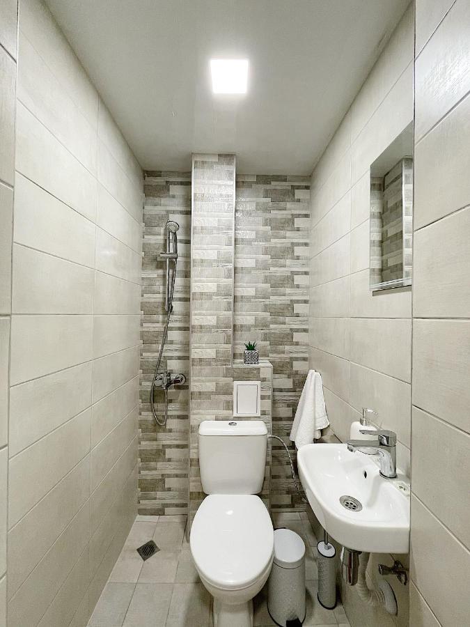 Fenix 2 Bedroom Apartment Varna Center ภายนอก รูปภาพ
