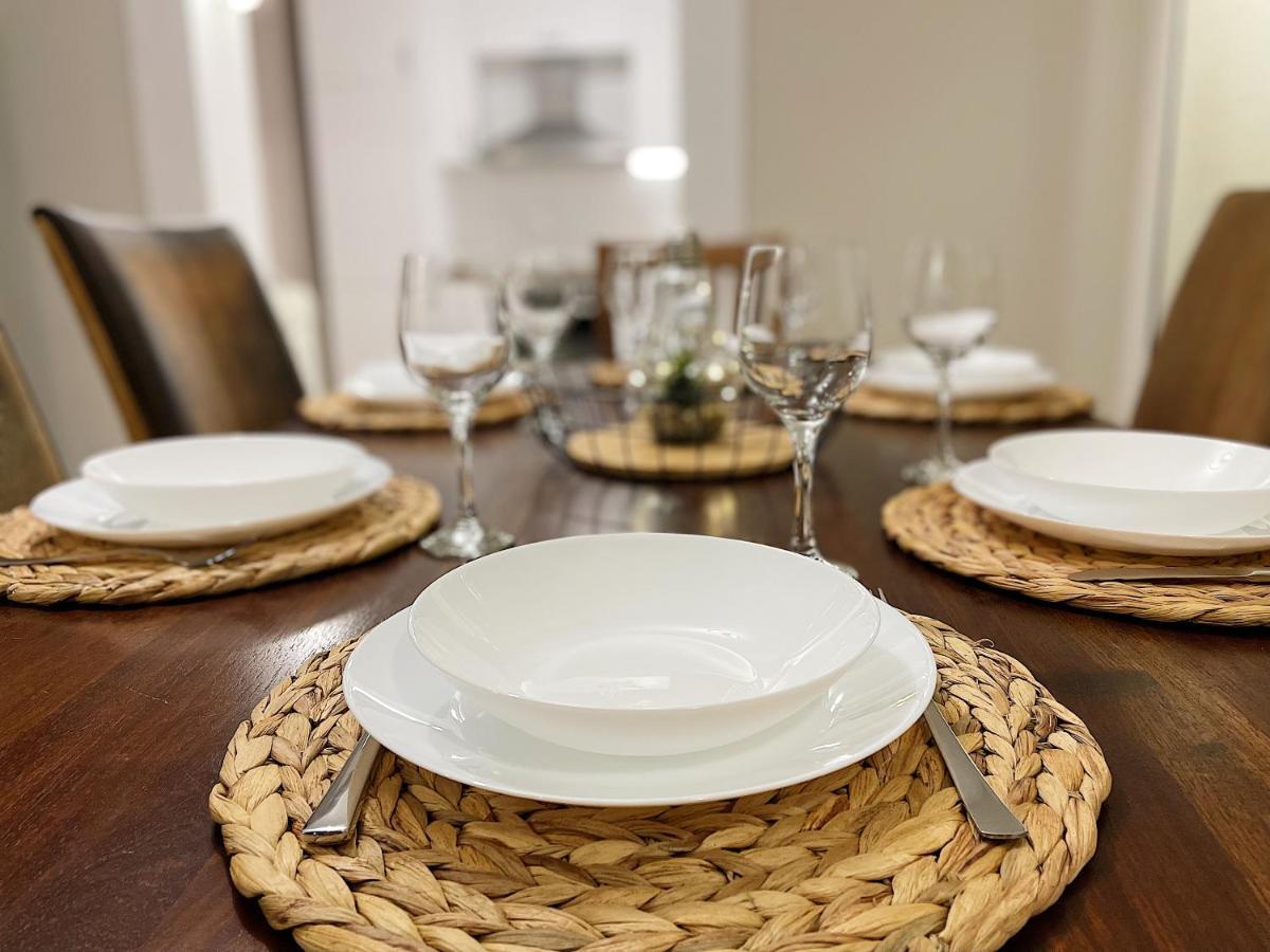 Fenix 2 Bedroom Apartment Varna Center ภายนอก รูปภาพ