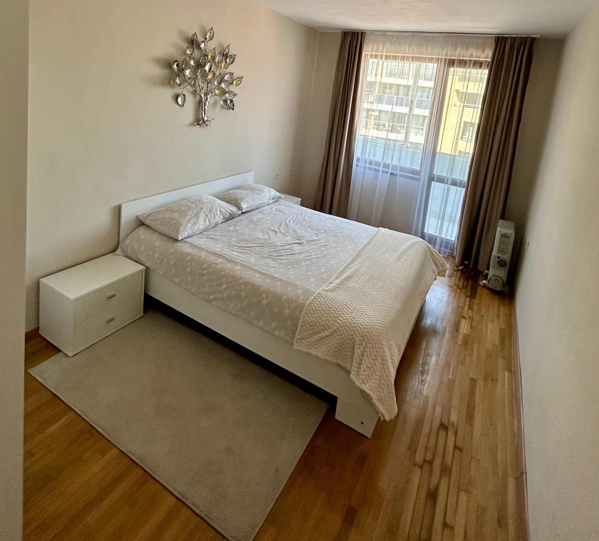 Fenix 2 Bedroom Apartment Varna Center ภายนอก รูปภาพ